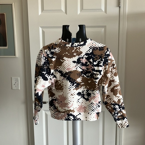 Rag & Bone Poe NWOT splattered camo sweatshirt cropped small cotton/elastin - Picture 4 of 14